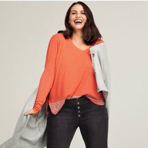 CAbi #4190 Hangout Tee